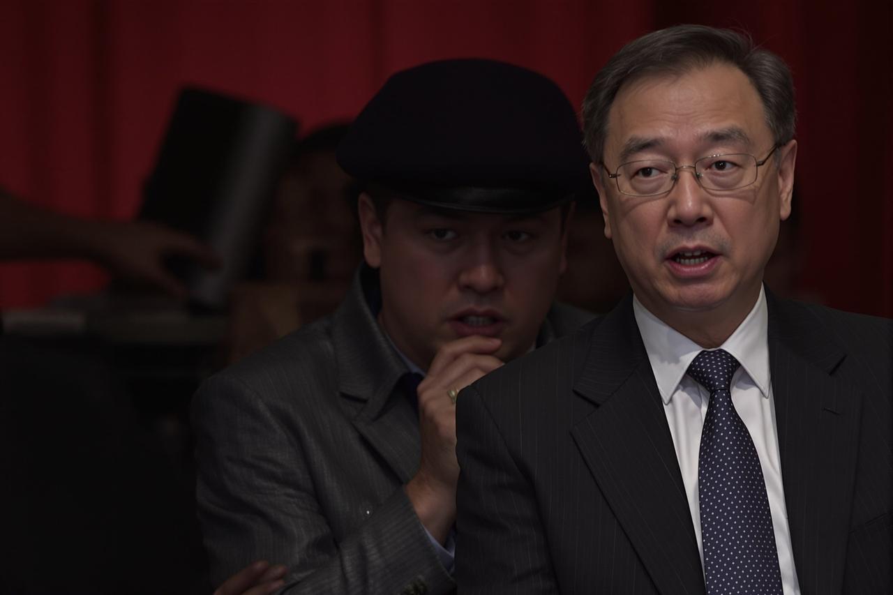 吃瓜网海角 - 某知名导演片场暴君行为大合集，受害者亲述亲身经历